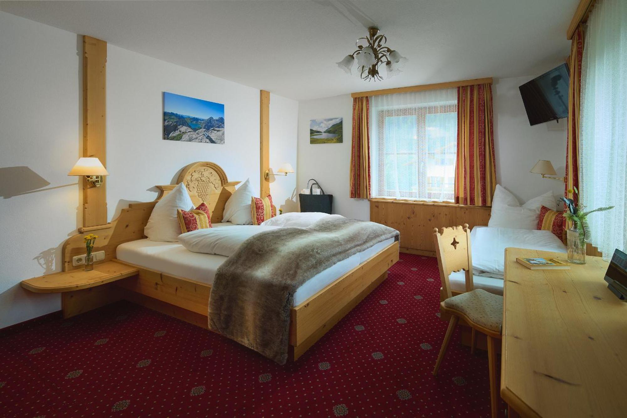 Montafon Moments Hotel Гортипул Екстериор снимка