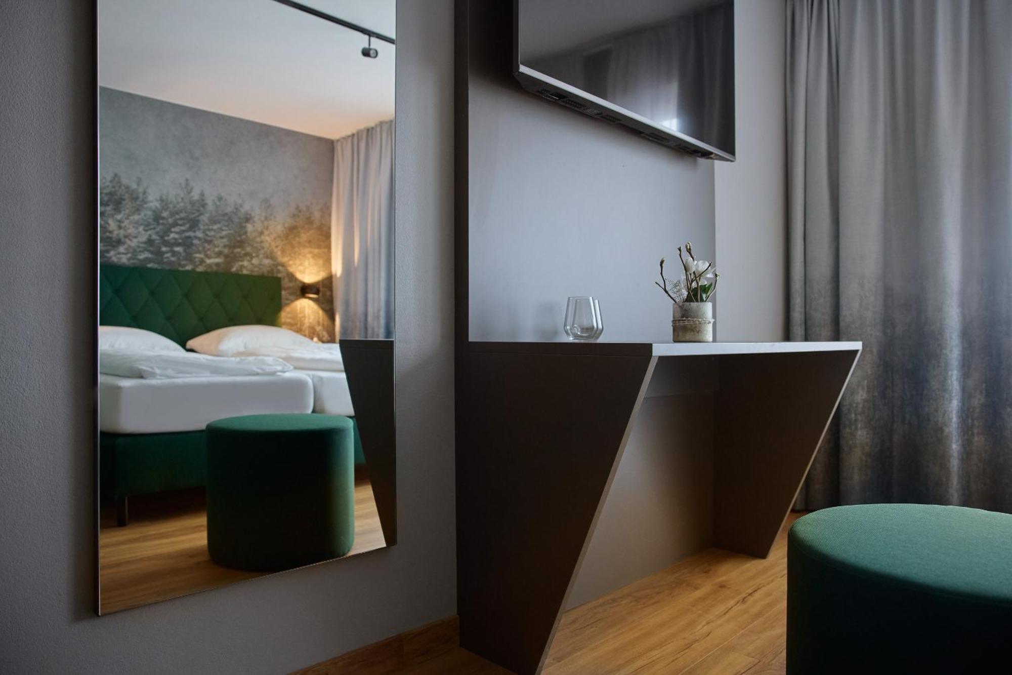 Montafon Moments Hotel Гортипул Екстериор снимка